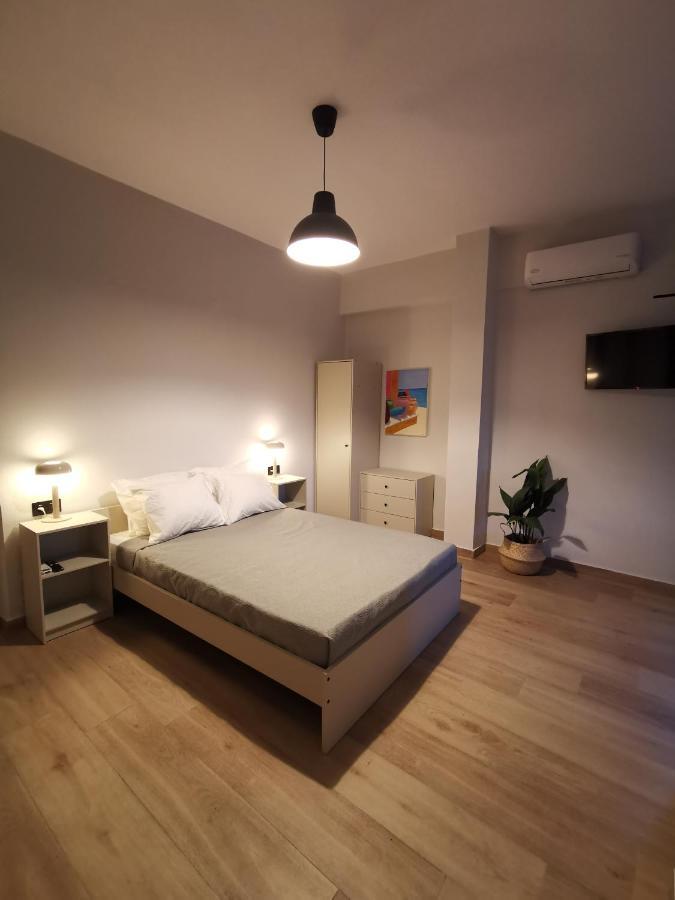 Elea Apartment *
