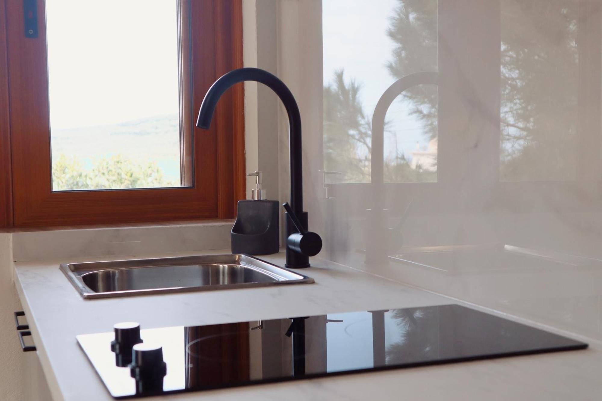 Elea * Spilia (Crete)